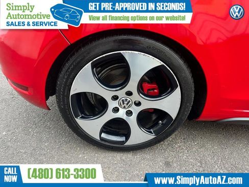 Used 2010 Volkswagen GTI image 26