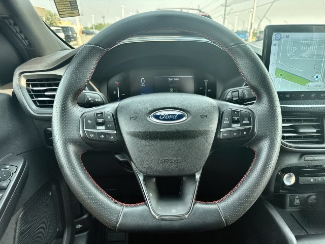 Used 2025 Ford Escape ST-Line w/ Tech Pack #1 AWD/4WD image 14