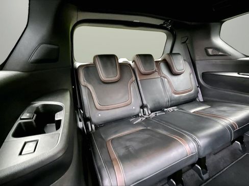 Used 2025 Nissan Armada SL w/ Captain's Chari Seat Package AWD/4WD image 25
