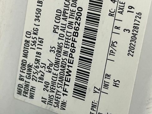 Used 2023 Ford F150 Lariat image 34