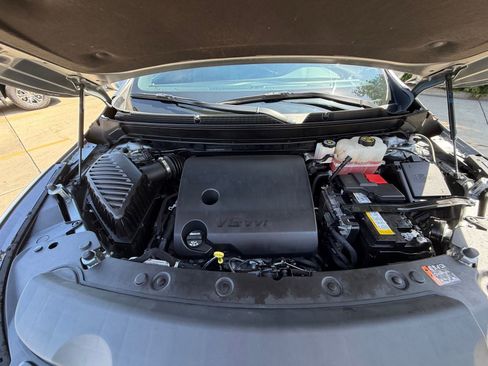 Used 2023 Buick Enclave Essence AWD/4WD image 36