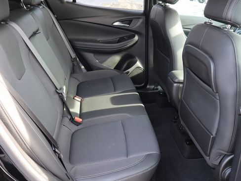 Used 2021 Buick Encore GX Select image 17