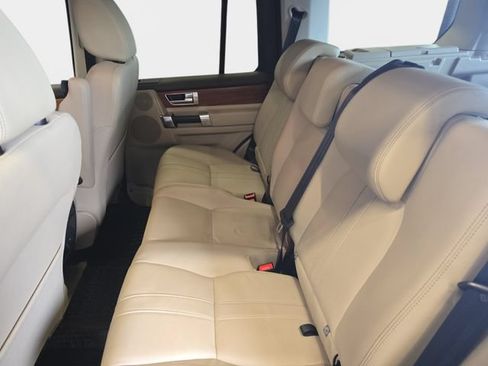Used 2014 Land Rover LR4 AWD/4WD image 17