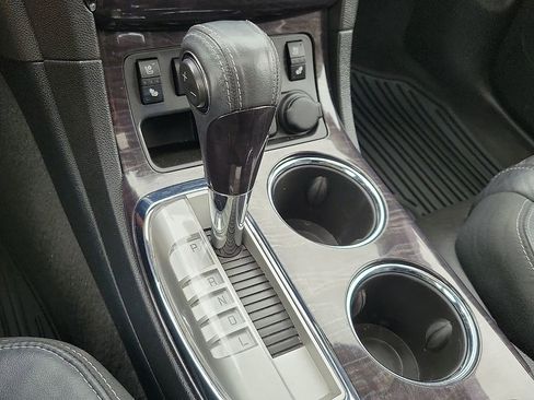 Used 2017 Buick Enclave Premium w/ Experience Buick Package image 18