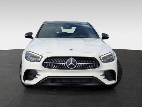 Used 2022 Mercedes-Benz E 350 Sedan image 2