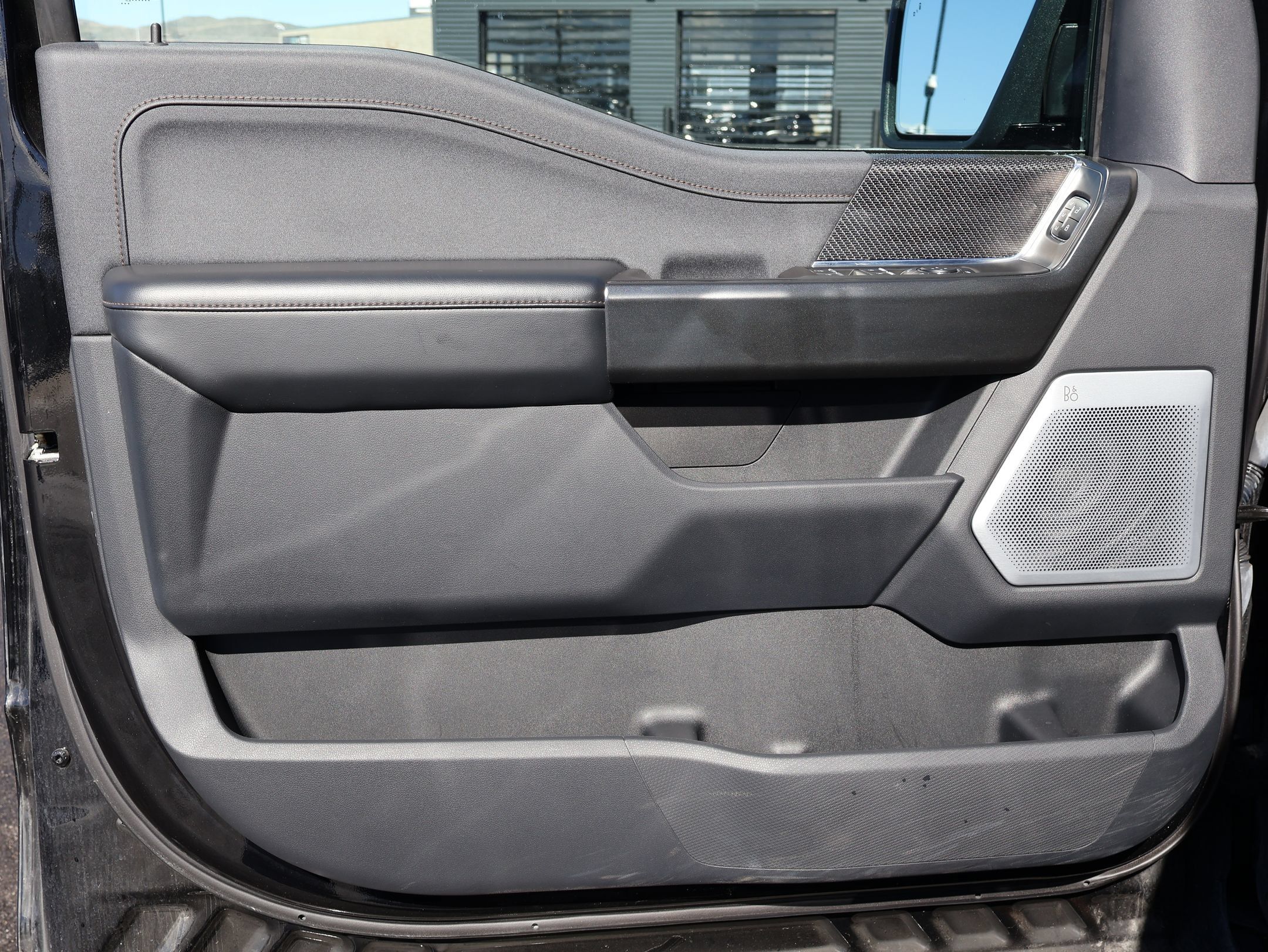 Used 2023 Ford F150 Raptor w/ Raptor 37 Performance Package AWD/4WD image 14
