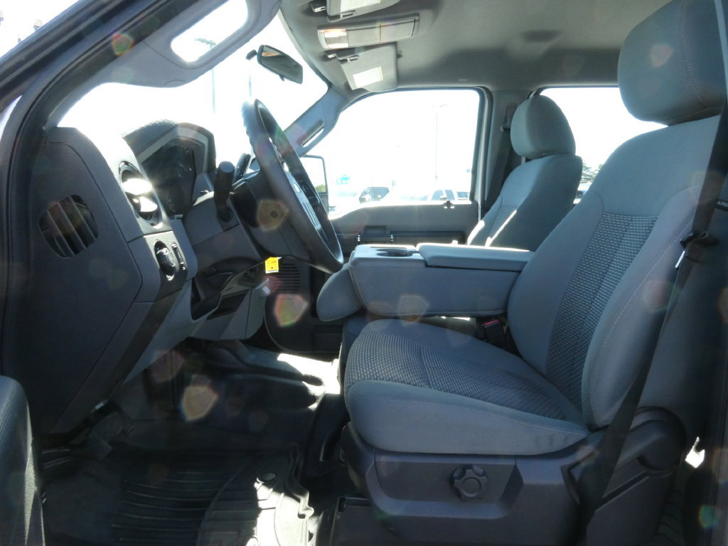 Used 2015 Ford F250 XL w/ Power Equipment Group AWD/4WD image 20