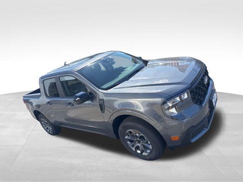 New 2026 Ford Maverick XLT w/ Equipment Group 301A image 8