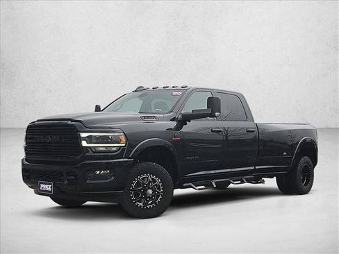 Used 2020 RAM 3500 Laramie w/ Night Edition AWD/4WD image 2