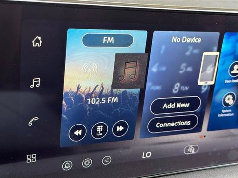 New 2027 Nissan Sentra SR w/ Floor Mat Package FWD image 19