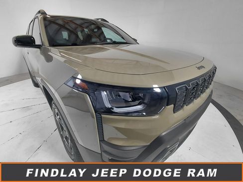 New 2026 Jeep Cherokee Laredo AWD/4WD image 1