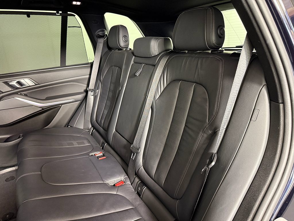 Used 2019 BMW X5 xDrive40i AWD/4WD image 34