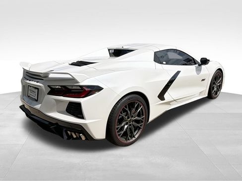Used 2023 Chevrolet Corvette Stingray Premium Conv w/ Z51 Performance Package RWD image 8
