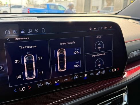 New 2026 Chevrolet Traverse RS w/ LPO, Floor Liner Package image 22