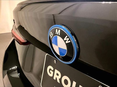 Used 2023 BMW i4 eDrive40 w/ M Sport Package RWD image 32