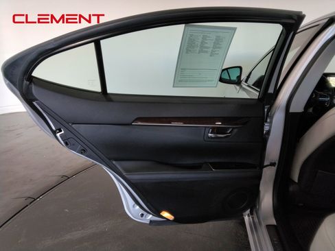 Used 2017 Lexus ES 350 image 33