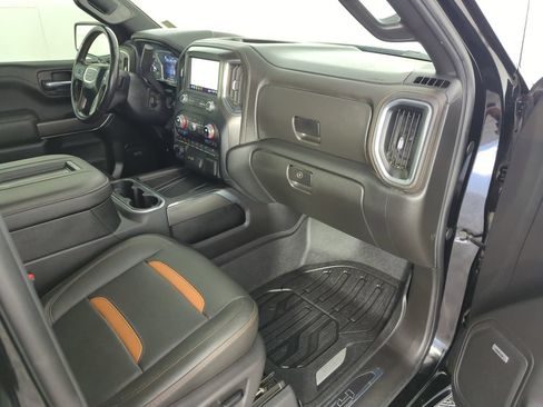 Used 2019 GMC Sierra 1500 AT4 w/ AT4 Premium Package AWD/4WD image 36