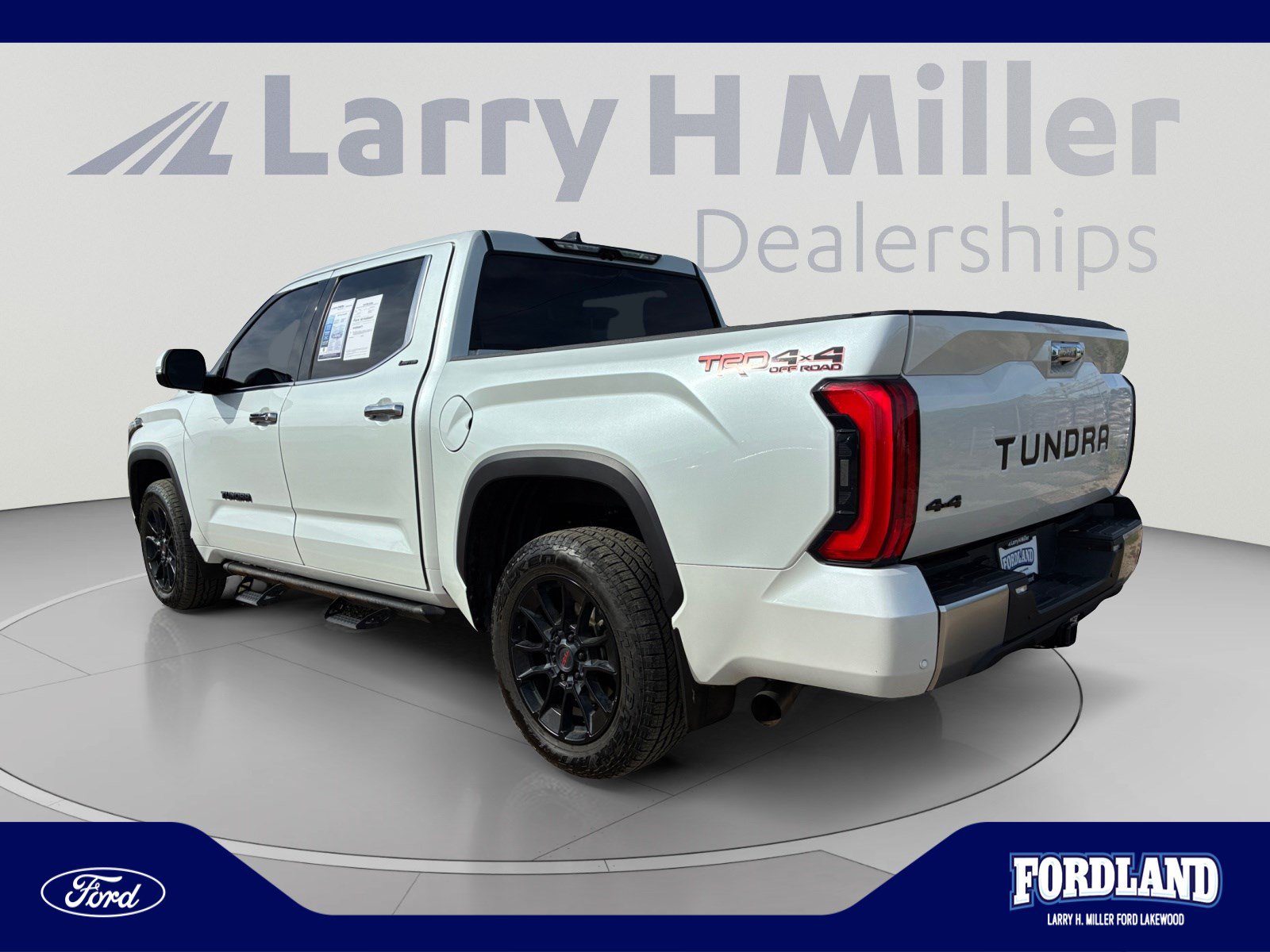 Used 2023 Toyota Tundra Limited w/ TRD Off-Road Package AWD/4WD image 3