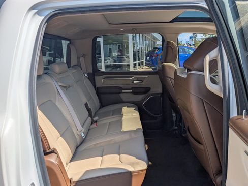 Used 2020 RAM 1500 Laramie AWD/4WD image 12