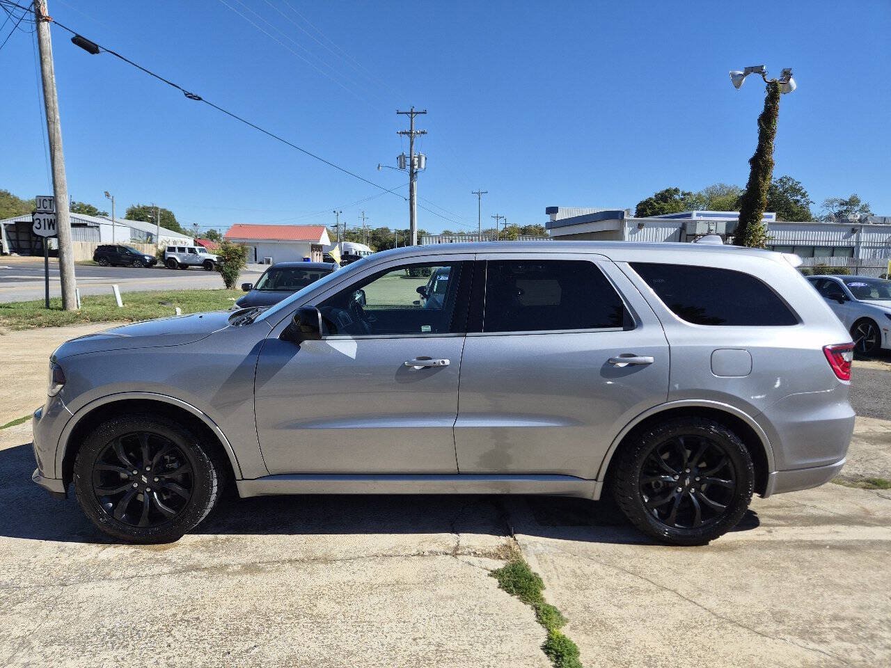 Used 2020 Dodge Durango SXT RWD image 2