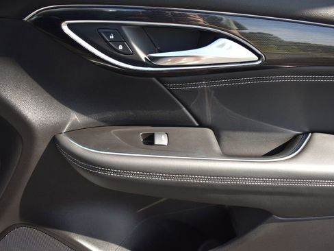 Used 2023 Buick Envision Essence w/ Sport Touring Package image 15