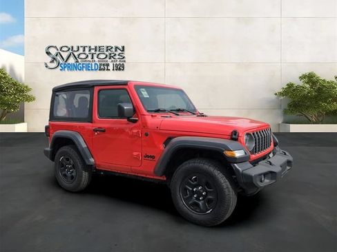 Used 2025 Jeep Wrangler Sport AWD/4WD image 7