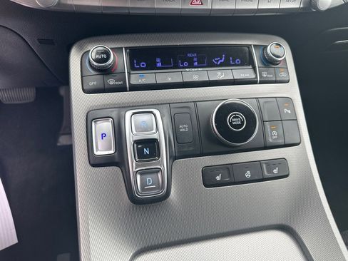 Used 2020 Hyundai Palisade SEL FWD image 25