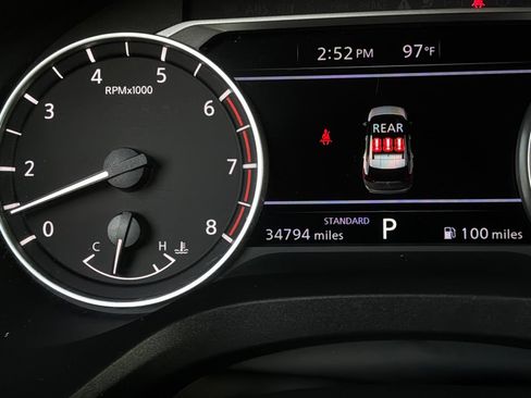 Used 2025 Nissan Rogue SV FWD image 38