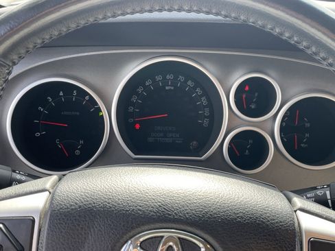 Used 2017 Toyota Sequoia Limited image 9