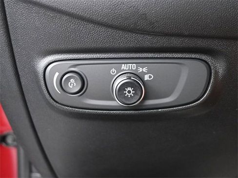 Used 2019 Chevrolet Equinox LT image 13