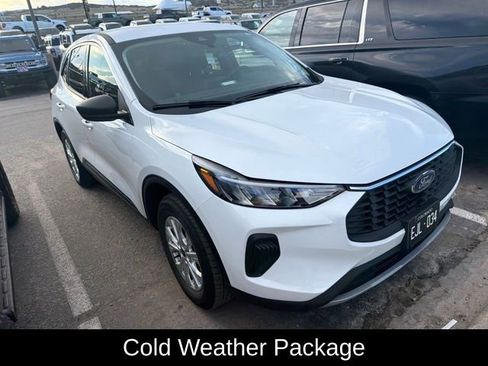 Used 2024 Ford Escape Active AWD/4WD image 3