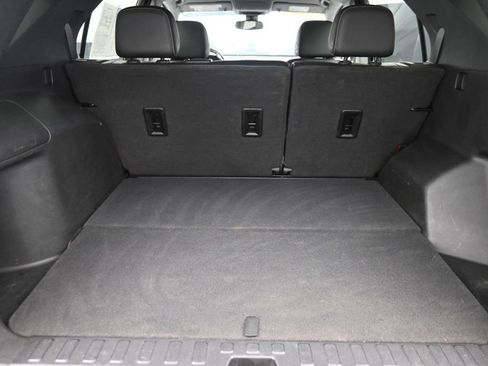 Used 2021 Chevrolet Equinox Premier AWD/4WD image 11