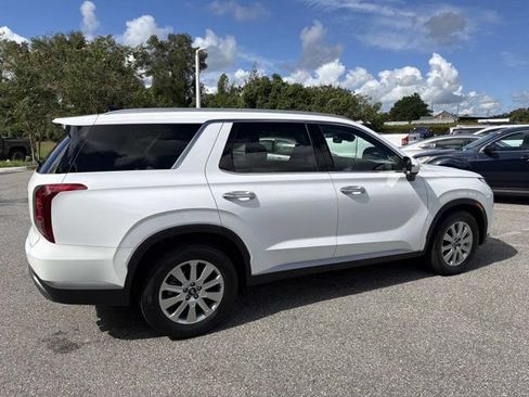 Used 2025 Hyundai Palisade SEL FWD image 2