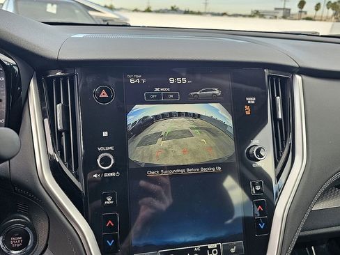 Used 2025 Subaru Outback Premium image 36