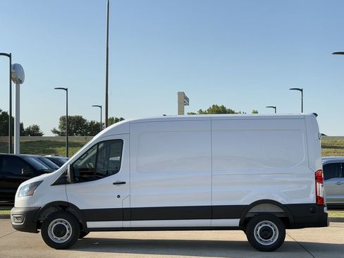 New 2025 Ford Transit 250 Base image 31