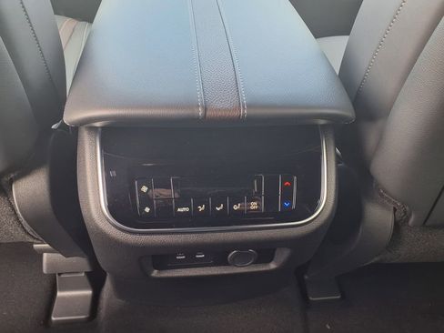 New 2026 Nissan Armada SL w/ Captain's Chari Seat Package AWD/4WD image 43