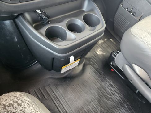 New 2024 Chevrolet Express 2500 w/ Driver Convenience Package image 20