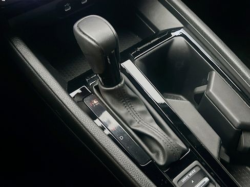 Used 2024 Honda Accord Sport image 23