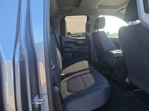 Used 2020 Chevrolet Silverado 1500 Custom w/ Custom Value Package RWD image 26