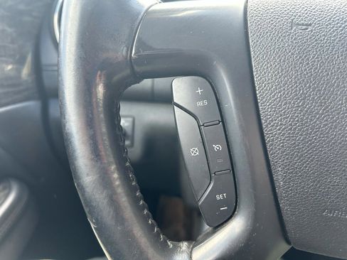 Used 2014 Buick Enclave Leather AWD/4WD image 20