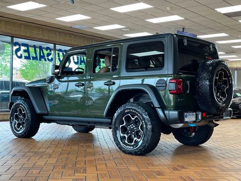 Used 2023 Jeep Wrangler Unlimited Rubicon 4xe w/ Cold Weather Group AWD/4WD image 6