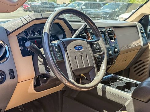 Used 2012 Ford F250 Lariat w/ Lariat Ultimate Pkg AWD/4WD image 8