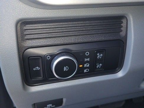 Used 2024 Ford F350 XLT image 16