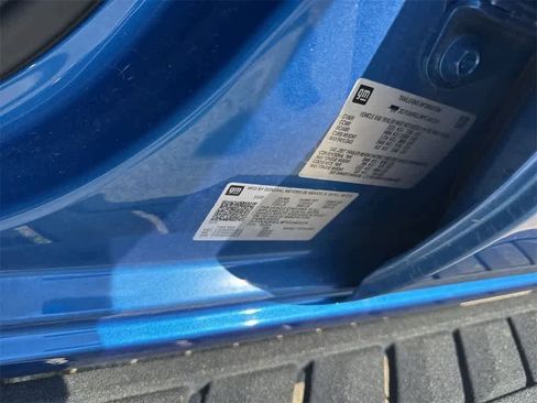 Used 2023 GMC Sierra 1500 AT4X image 46