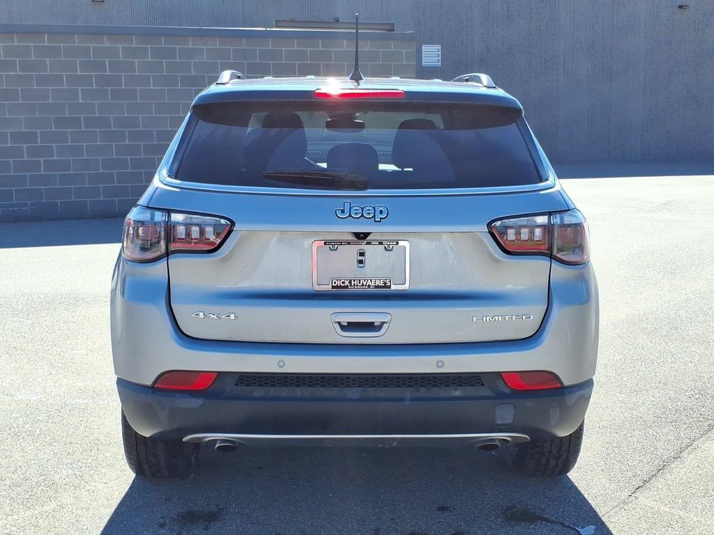Used 2023 Jeep Compass Limited w/ Elite Group AWD/4WD image 5