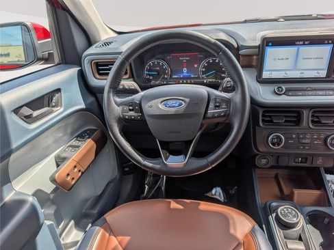 Used 2022 Ford Maverick Lariat FWD image 17
