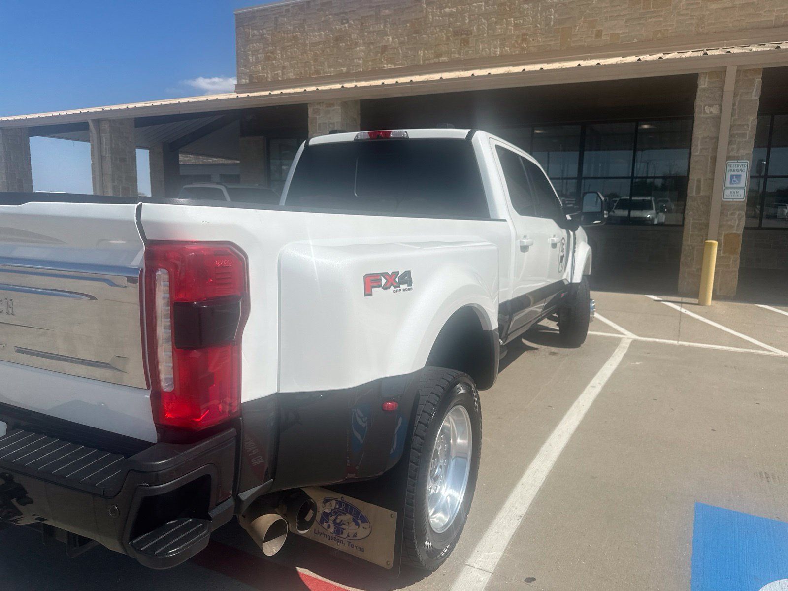 Used 2024 Ford F450 King Ranch w/ FX4 Off-Road Package AWD/4WD image 6