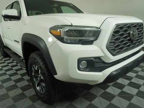 Used 2021 Toyota Tacoma TRD Off-Road w/ TRD Premium Off Road Package image 10