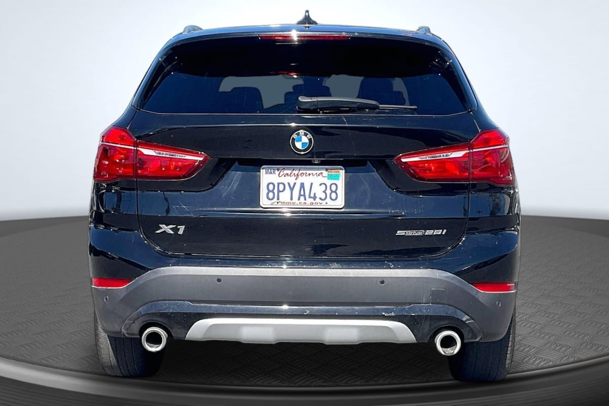Used 2020 BMW X1 sDrive28i w/ Convenience Package FWD image 4