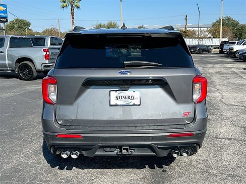 Used 2023 Ford Explorer ST w/ Equipment Group 401A image 6